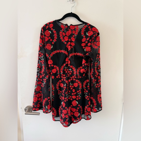 RARE Nasty Gal Sworn to Secrecy Embroidered Rose Romper - Picture 5 of 8